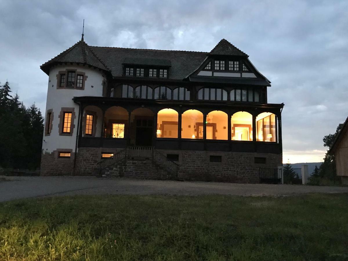 Logis Du Haut-Koenigsbourg Thannenkirch Exterior foto